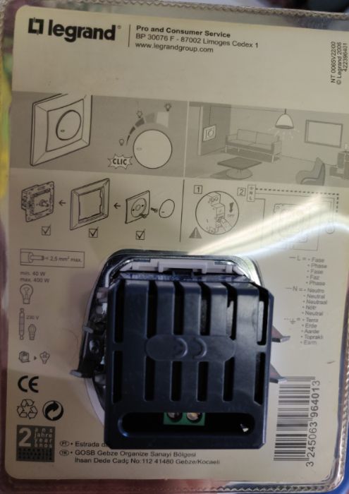 Legrand Dimmer / Switch / Light Controller437638622379386884