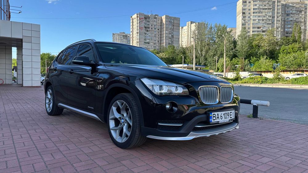 Продам BMW X1 2012