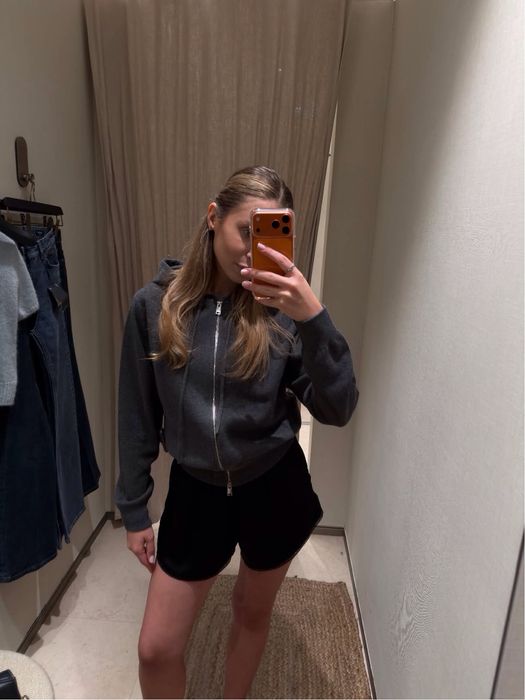 Кофта Massimo Dutti нова розмір М