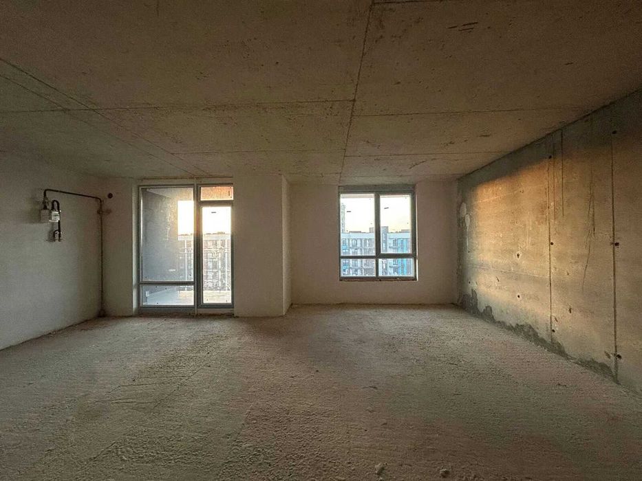 Здана 1к квартира, під ремонт, центр, Family Plaza