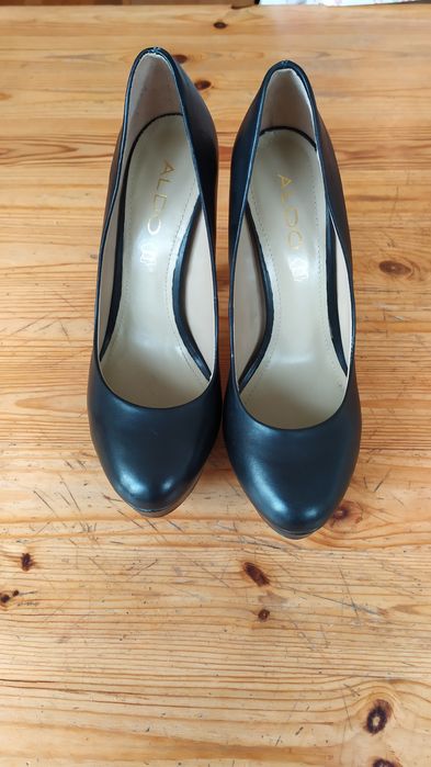 Szpilki na koturnie Aldo 38/39