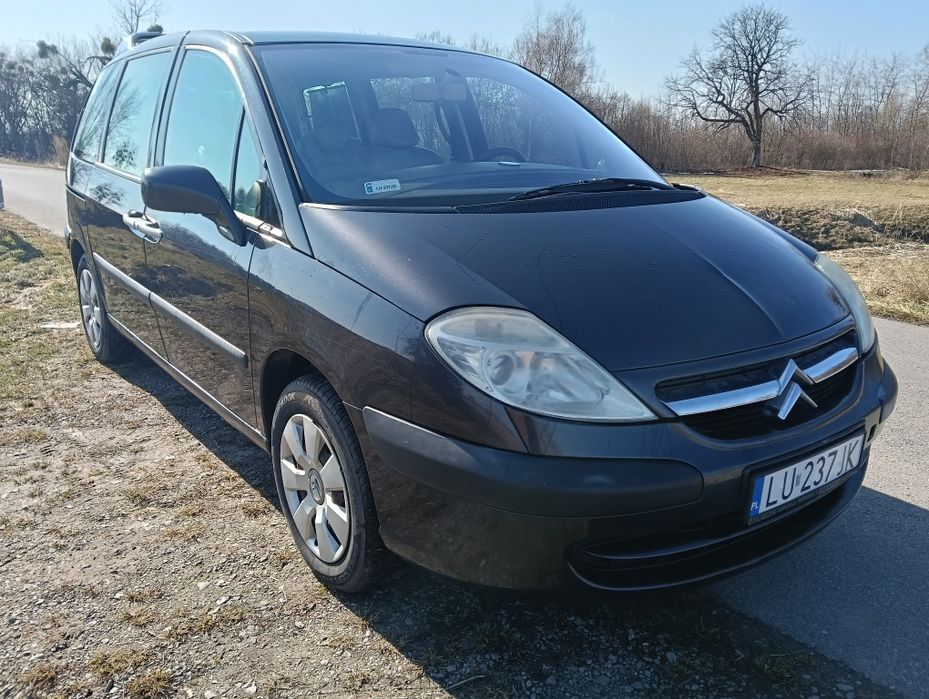 Sprzedam lub zamienię zamiana na inne auto ewentualnie coś  innego .