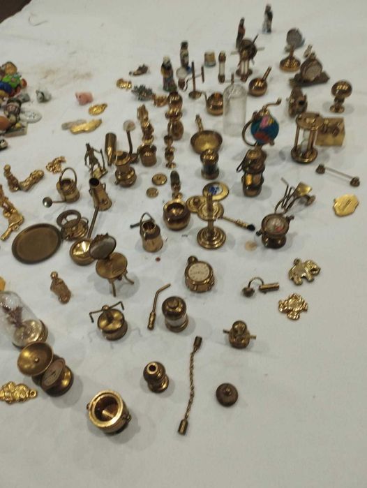 Conjunto de miniaturas em latão - Coleção