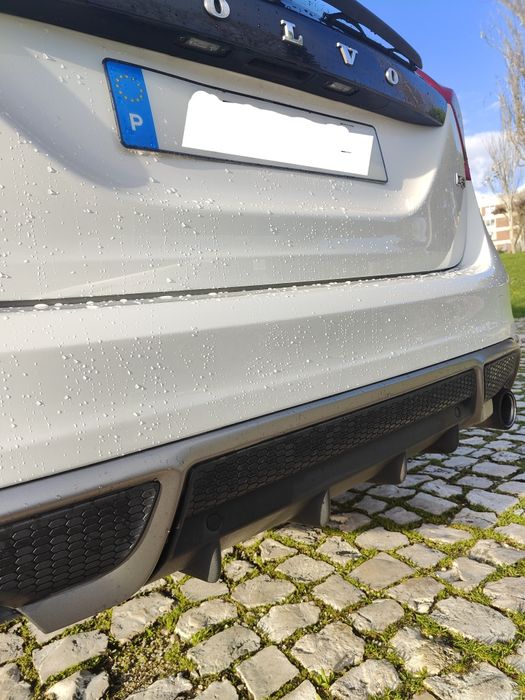 Volvo V60 D3 2.0 R-Design