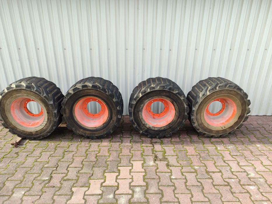Koła terenowe do podnośnika koszowego zwyżki JLG