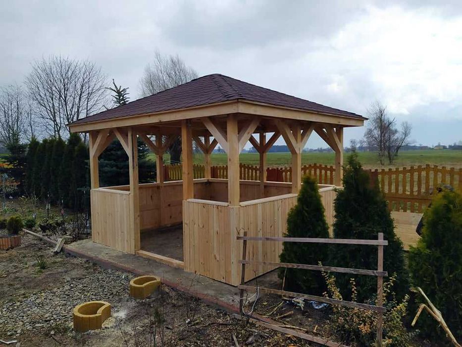 altana ,domek , solidna konstrukcja