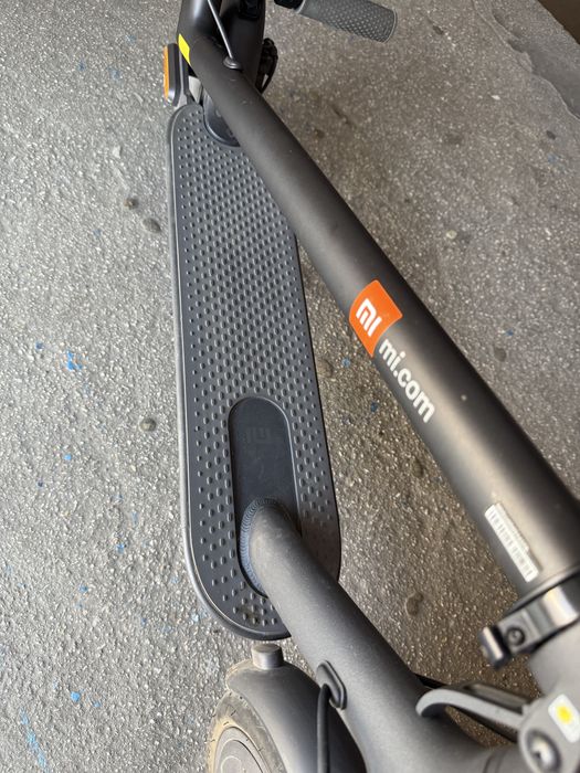 Електросамокат Xiaomi Mi Electric Scooter 1S Black