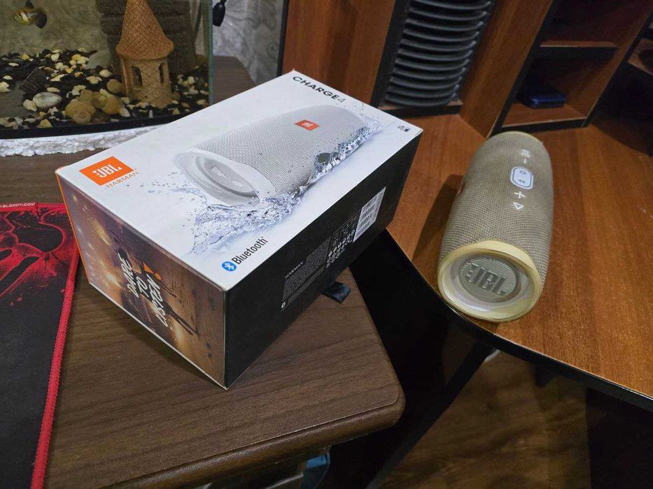 Bluetooth колонка, JBL Charge 4