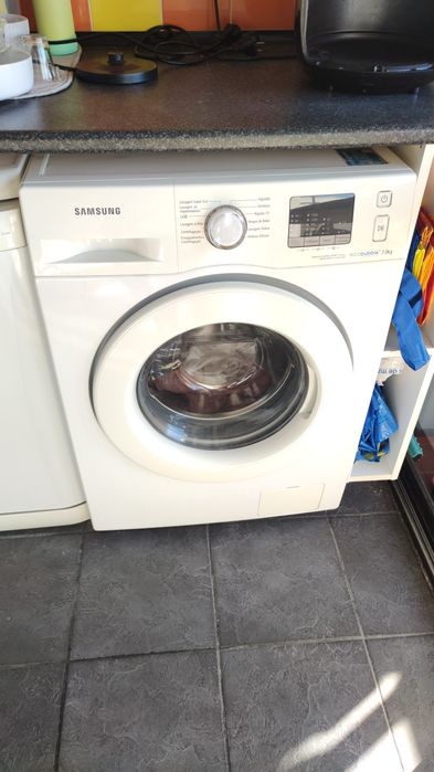 Máquina de lavar roupa Eco Bubble