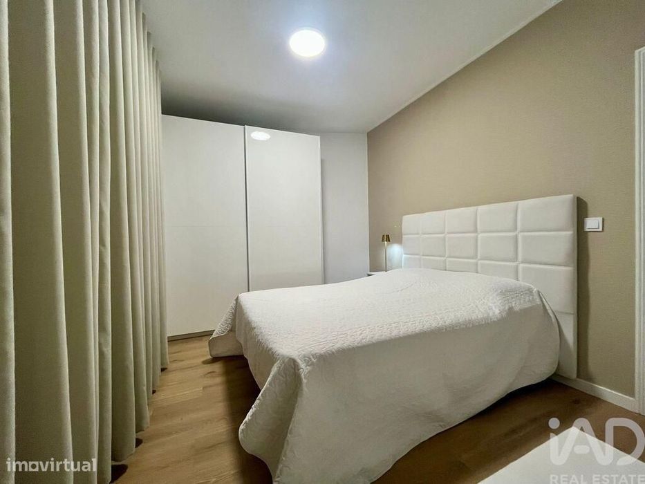Apartamento T2 em Ramalde de 71 m2