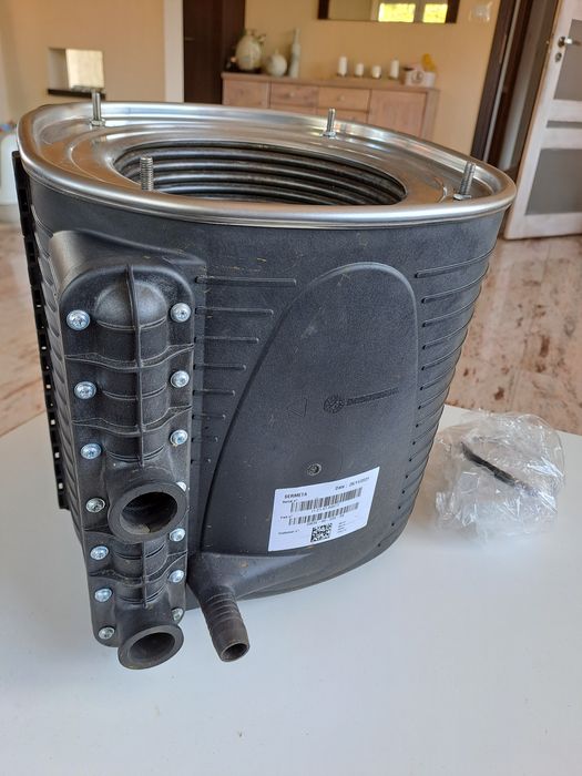 Wymiennik 35/37kw krótko używany Vaillant sprawny  plus uszczelki