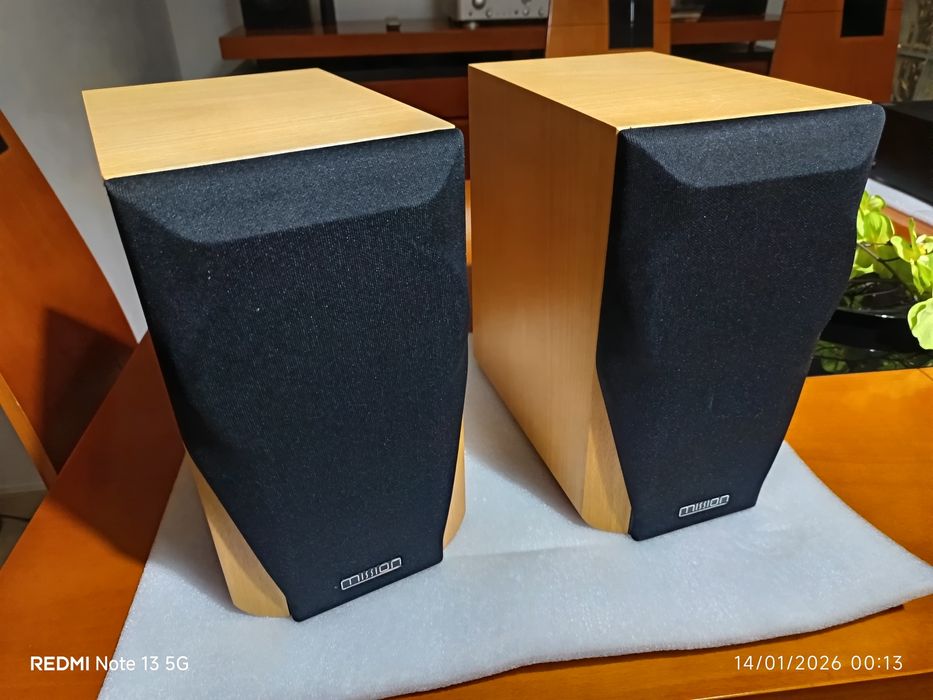 Colunas audio Mission 780