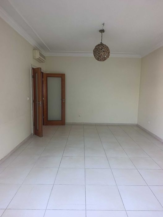 Apartamento T3 para arrendar na Sobreda
