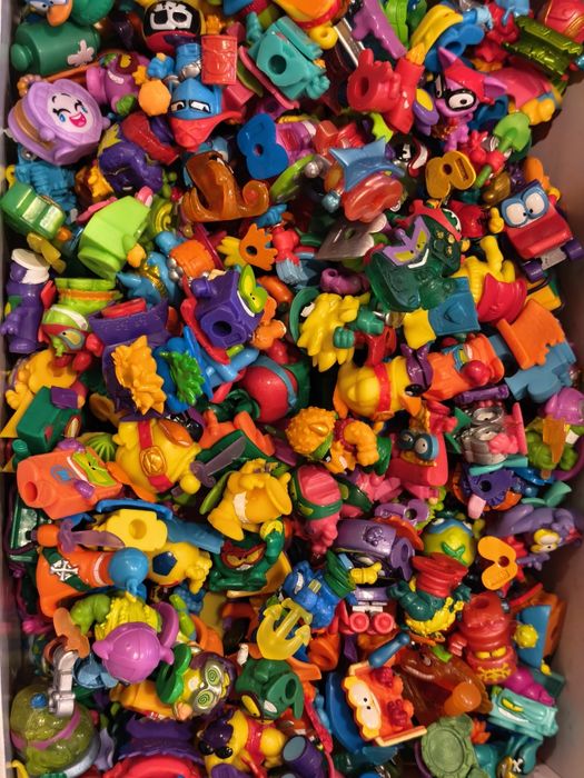 Super zings piratix zabawki plus duzo figurek zestaw Kaboom city