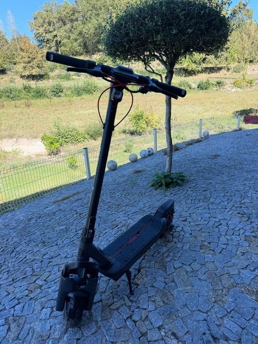 Trotinete Elétrica Segway Max G3