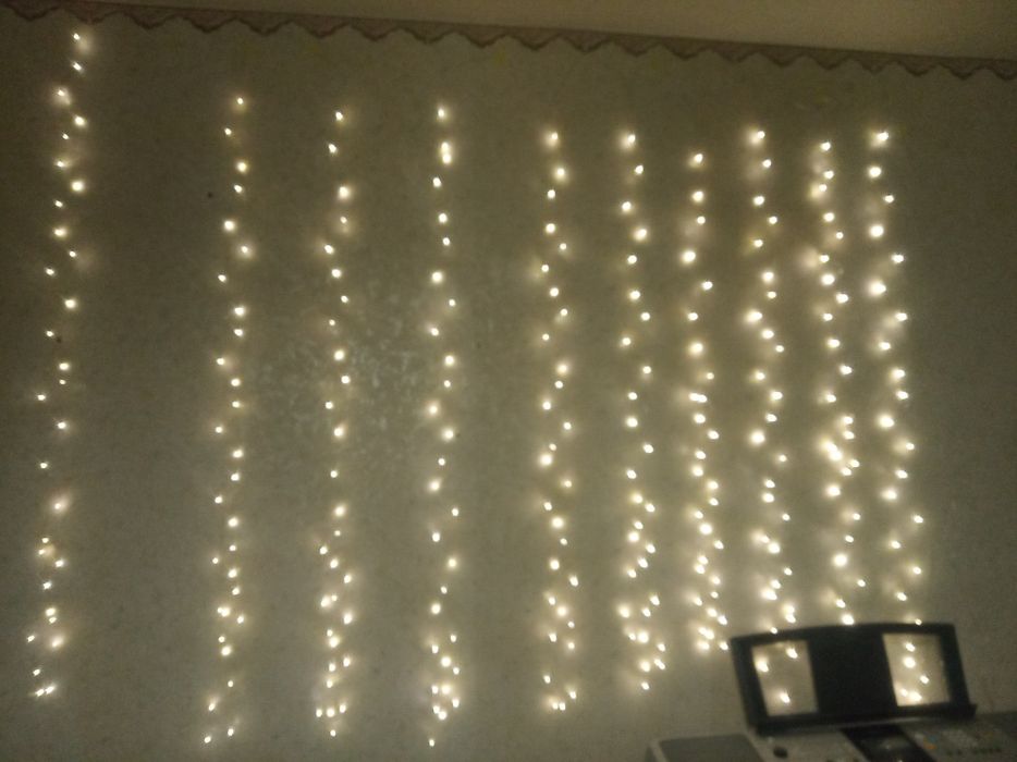 Гирлянда-штора 3*3 от павербанка или USB