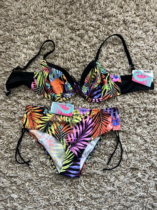 Новый Раздельный купальник Ava, L, 80D