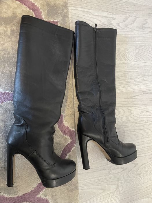 Чоботи жіночі