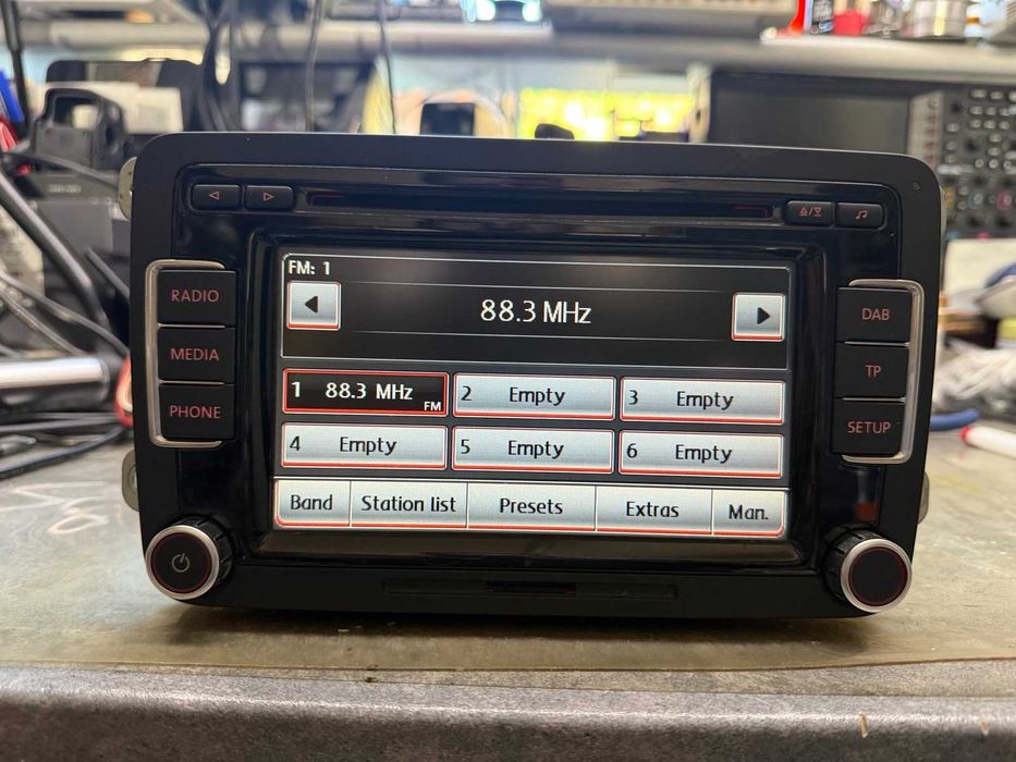 Fabryczne Radio VW Golf VI Tiguan I