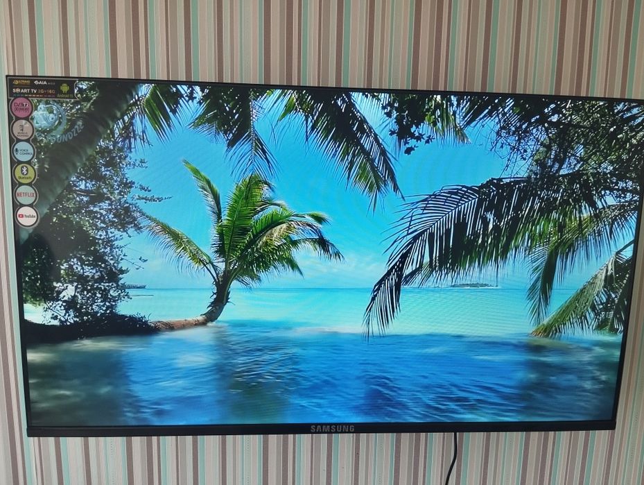 Smart TV/Samsung 42/4K