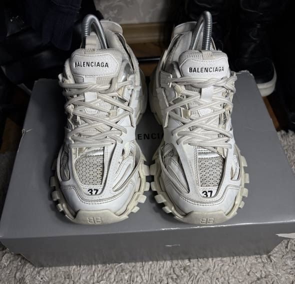 Balenciaga track 2