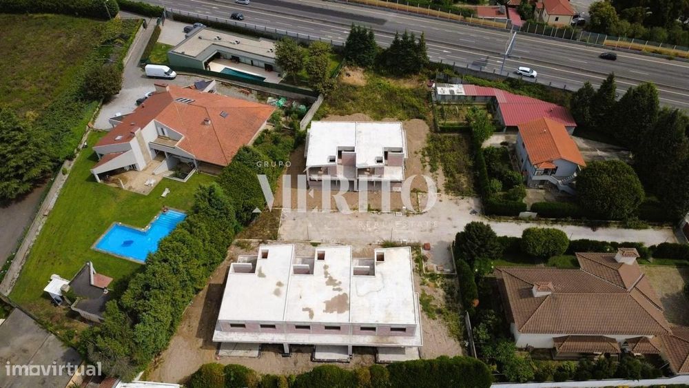 Moradia T3 Antas e Abade de Vermoim