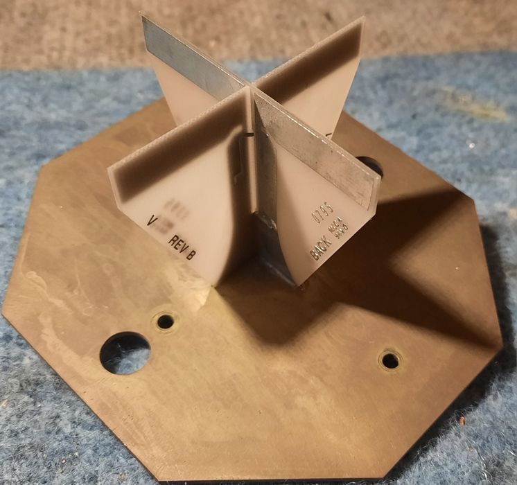 Antena 2.4GHz nad.odb.