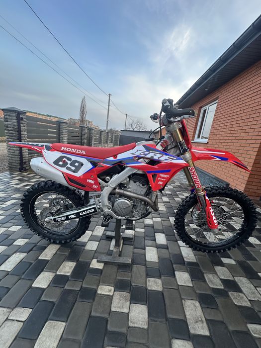 Honda crf250r.