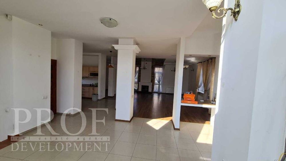 БЕЗ% будинок під офіс або житло  Голосіівський рн (350 м2)