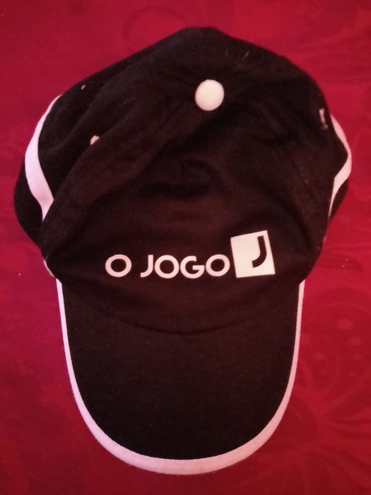 Deseja Proteçao?Protectores Oxelo cada 3E.Ou 5-12E-Boné OJogo2EDesde2E