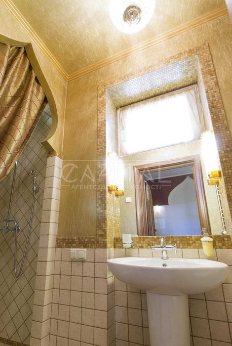 Аренда Автонмного дома с бомбоубежищем, с газом, Романков, вул. Лісова