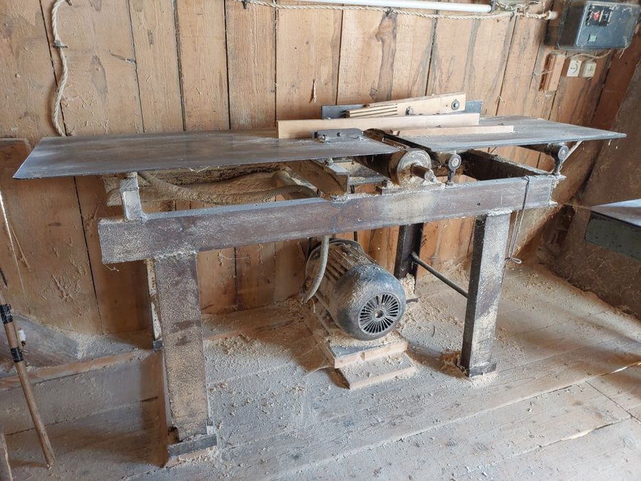 Деревообробні станки