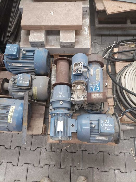Silniki  elektryczne i motoreduktory | 0.12 - 11 kW