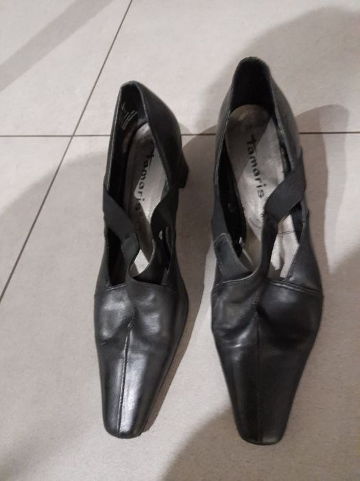 Туфлі (черевики) човники "Tamaris". Бокові гумки.