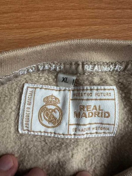 Bluza Real Madrid beżowa – oryginał oficjalny produkt rzadki model