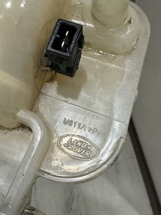 Бачок розширювальний Land Rover Range Rover l494