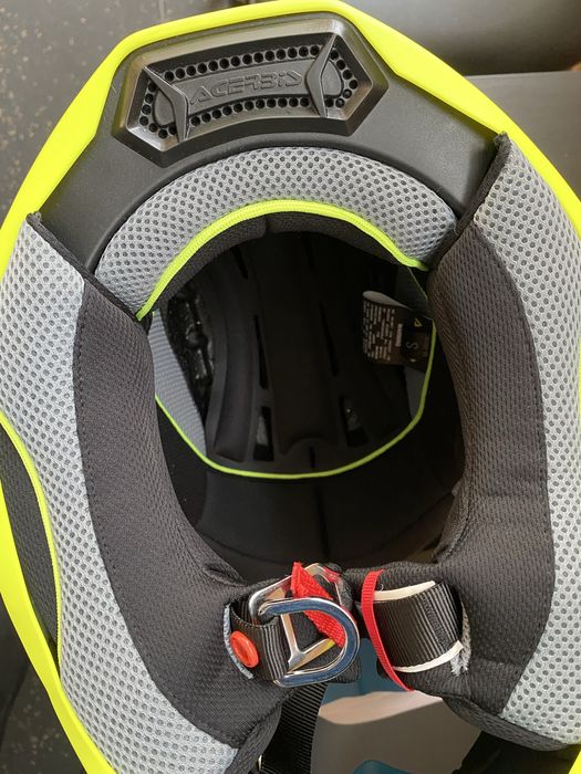 Acerbis Fibra de Vidro