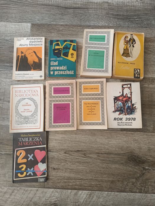 Zestaw starych książek z PRL vintage