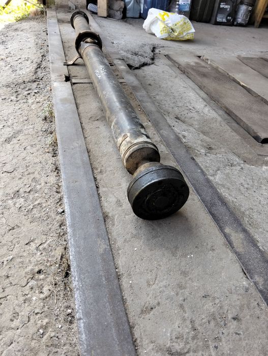 Кардан Audi 100 c3 quattro