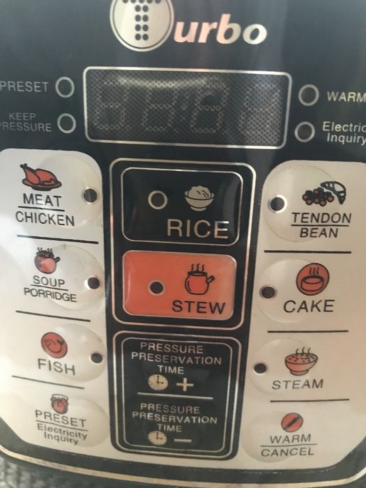 Robot kuchenny wielofunkcyjny