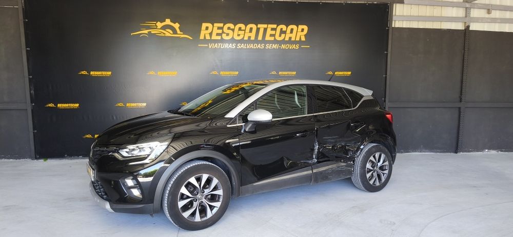 Renault Captur 1.0 TCE salvado