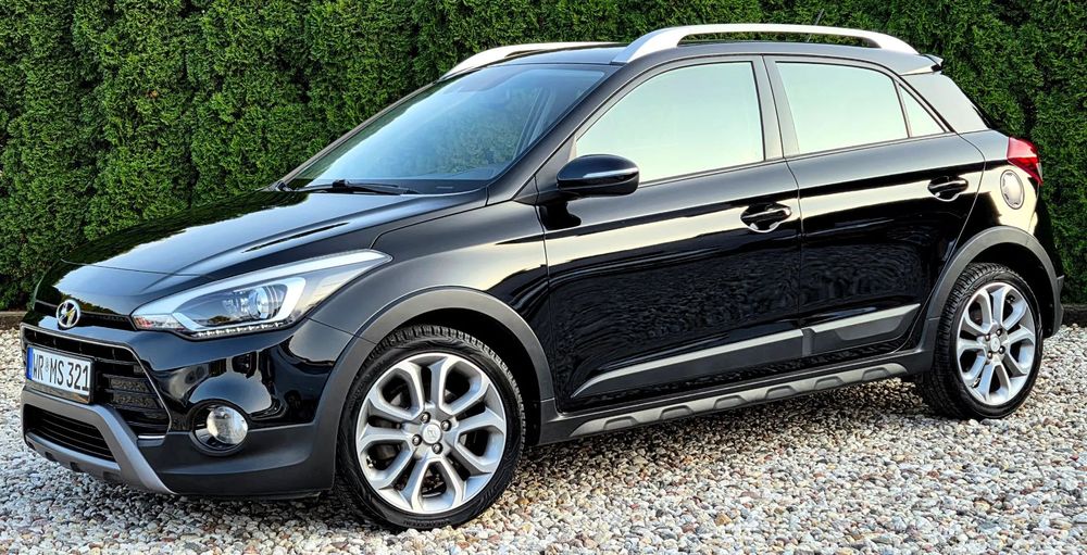Hyundai i20 I20 ACTIVE Klimatronik Grzane Fotele Kierownica Led Bardzo Ładny