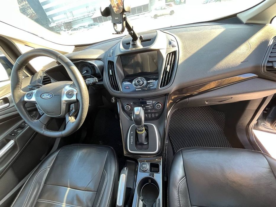 Продам Ford c max hybrid 2017 комплекації Titanium