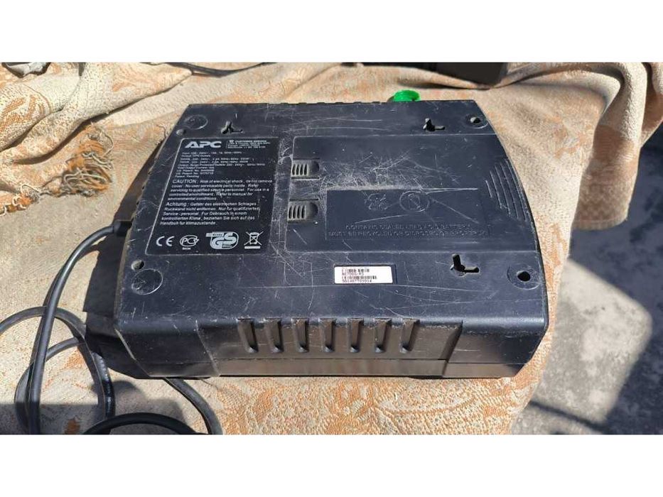Безперебійник ДБЖ UPS APC Back-UPS ES700 (BE700G-RS)