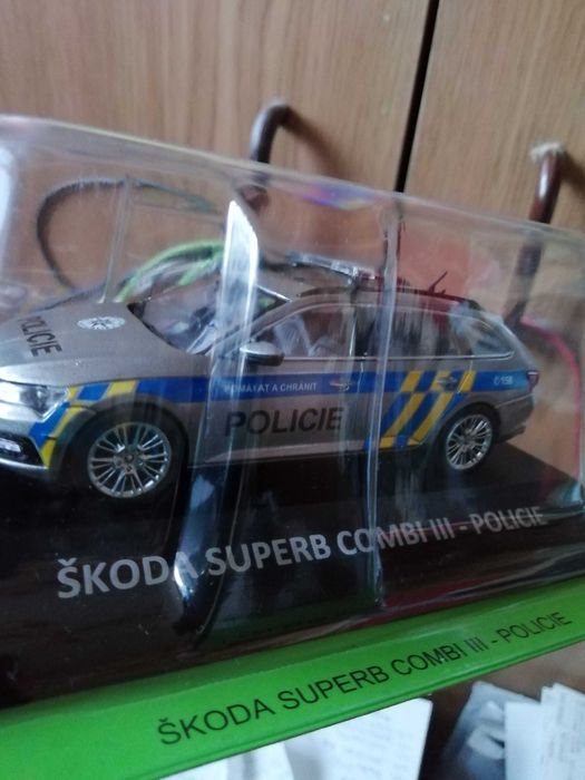 Kultowe skody Skoda superb COMBI III POLICJA