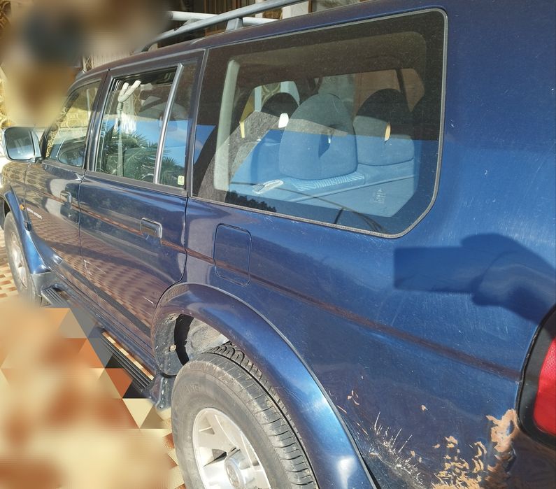 Mitsubishi pajero sport wagon