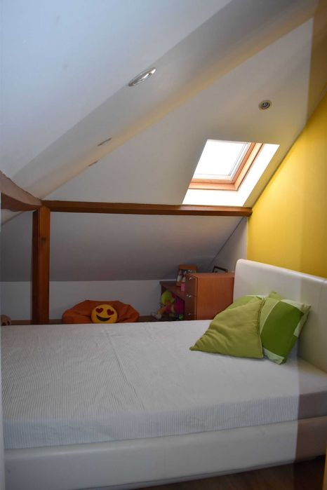 Cama de casal com colchão