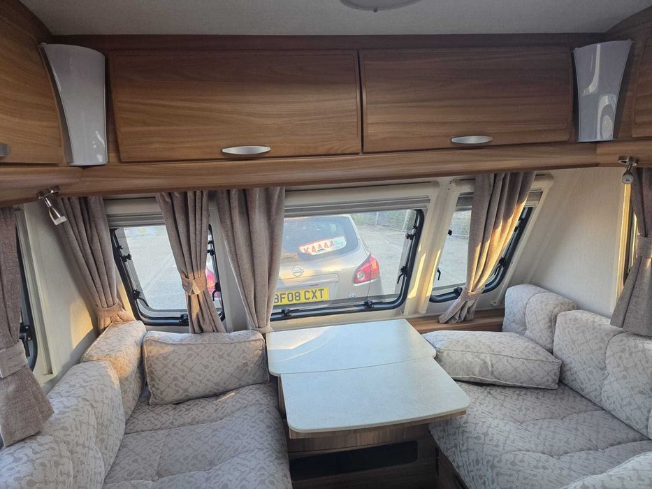 Caravana Clubman inglesa