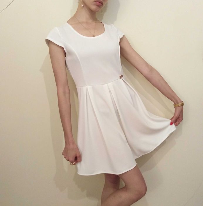 Biała sukienka z plisami tenis style white dress Balerina pleated dres