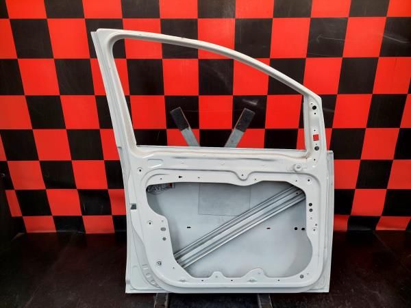 Porta frente esquerda VOLKSWAGEN Touran (1T)